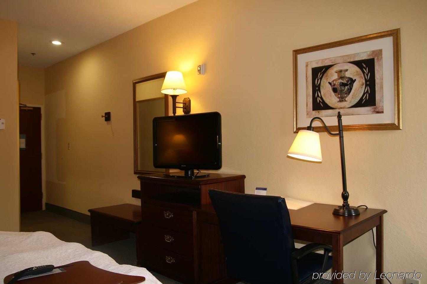 Hampton Inn Carbondale Bilik gambar